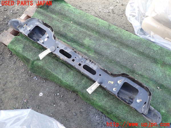 1UPJ-9235161014]リンカーン・ナビゲーター(型式不明)フロントバンパーホースメント 中古_2