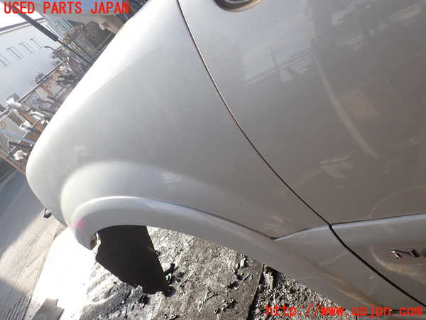 1UPJ-9235161082]リンカーン・ナビゲーター(型式不明)左前フェンダー 中古_4