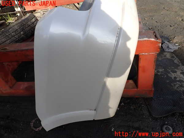 1UPJ-9235161610]リンカーン・ナビゲーター(型式不明)リアバンパー 中古_3