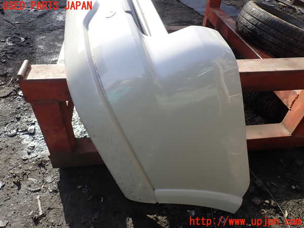 1UPJ-9235161610]リンカーン・ナビゲーター(型式不明)リアバンパー 中古_4