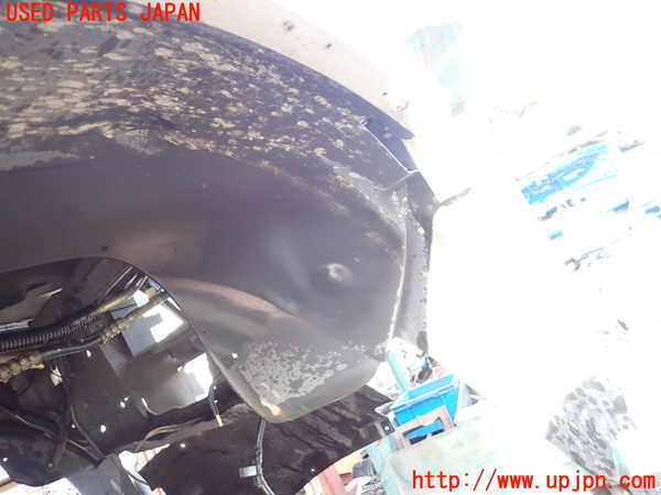 1UPJ-9235161090]リンカーン・ナビゲーター(型式不明)右前フェンダーライナー 中古_2