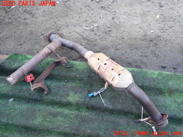 1UPJ-9235162661]リンカーン・ナビゲーター(型式不明)触媒1 中古_2