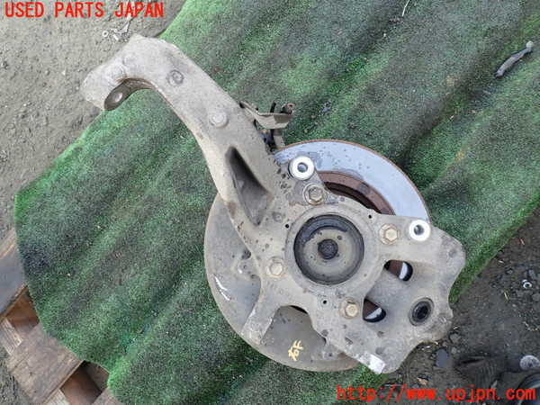 1UPJ-9235164290]リンカーン・ナビゲーター(型式不明)右フロントナックルハブ 中古_2