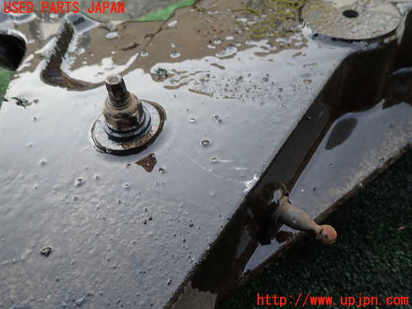 1UPJ-9235165200]リンカーン・ナビゲーター(型式不明)右リアロアアーム1 中古_4