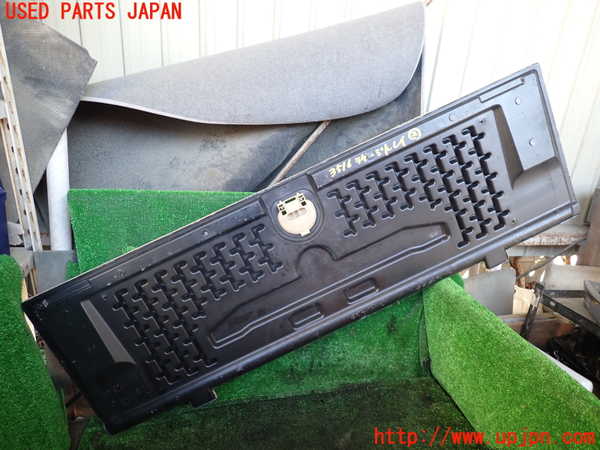 1UPJ-9235167772]リンカーン・ナビゲーター(型式不明)ラゲッジトレイ2 中古_3
