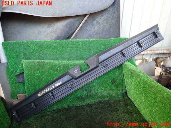 1UPJ-9235167773]リンカーン・ナビゲーター(型式不明)ラゲッジトレイ3 中古_2