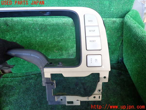 1UPJ-9235167510]リンカーン・ナビゲーター(型式不明)メーターフード 中古_3