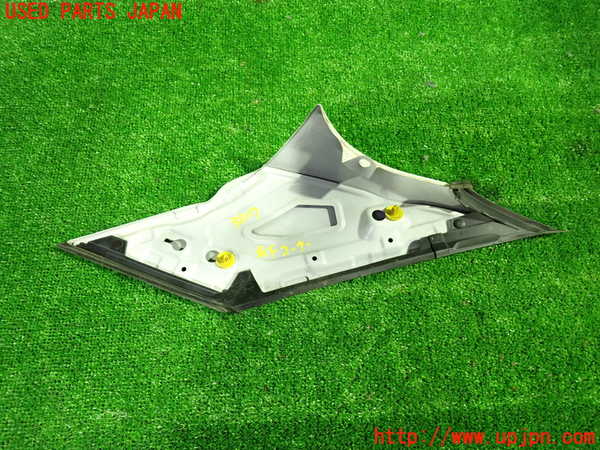 1UPJ-9235171100]セレナ(GFC27)右前コーナーパネル 中古_2