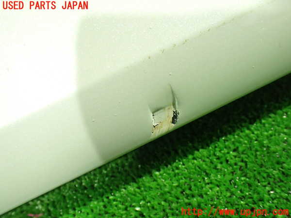 1UPJ-9235171322]セレナ(GFC27)左後ドアパネル 中古_2