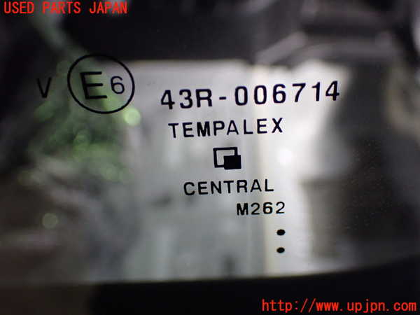 1UPJ-9235171382]セレナ(GFC27)左クォーターガラス 中古_2