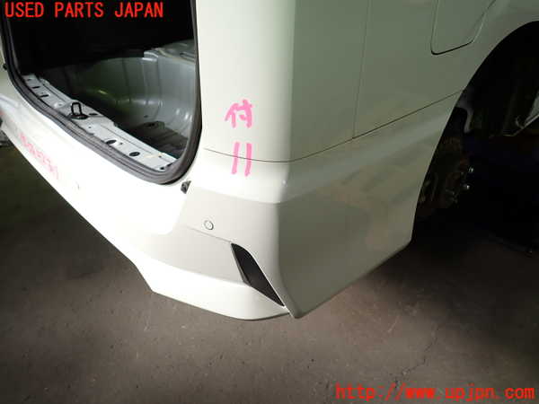 1UPJ-9235171610]セレナ(GFC27)リアバンパー 中古_2