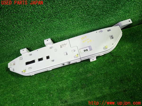 1UPJ-9235176170]セレナ(GFC27)スピードメーター 中古_2