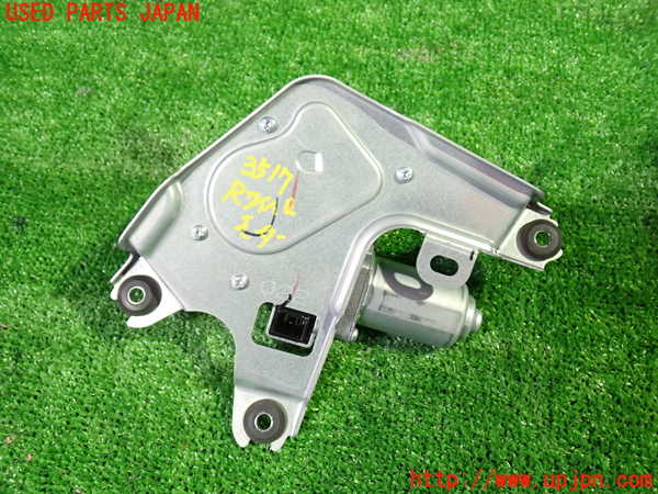 1UPJ-9235176775]セレナ(GFC27)リアワイパーモーター 中古_2