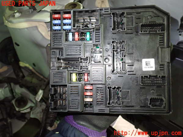 1UPJ-9235176742]セレナ(GFC27)ヒューズボックス2 中古_3