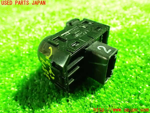 1UPJ-9235176280]セレナ(GFC27)ミラースイッチ 中古_2