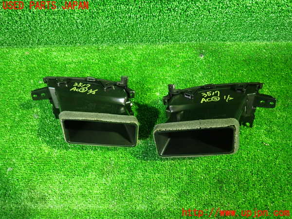 1UPJ-9235177528]セレナ(GFC27)エアコン吹き出し口3 中古_2