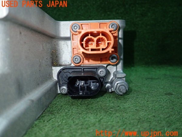 3UPJ=9235180580]アウディ Q4 スポーツバック e-tron(FZEBJ)純正 1EE.963.231 バッテリーヒーター 中古_4