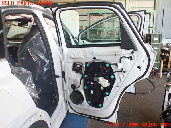 2UPJ-9235181290]アウディ・Q4 スポーツバック e-tron(FZEBJ)右後ドア (43R-011508) 中古_5