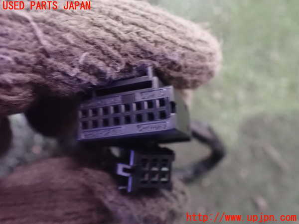 2UPJ-9235181212]アウディ・Q4 スポーツバック e-tron(FZEBJ)左ドアミラー 中古_3