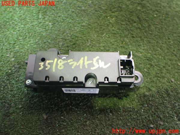 2UPJ-9235186285]アウディ・Q4 スポーツバック e-tron(FZEBJ)ライトスイッチ 中古_2