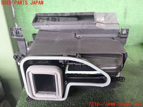 2UPJ-9235186095]アウディ・Q4 スポーツバック e-tron(FZEBJ)ブロアファン(ブロアーファン) 中古_3