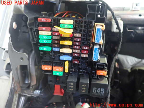 2UPJ-9235186741]アウディ・Q4 スポーツバック e-tron(FZEBJ)ヒューズボックス1 中古_2