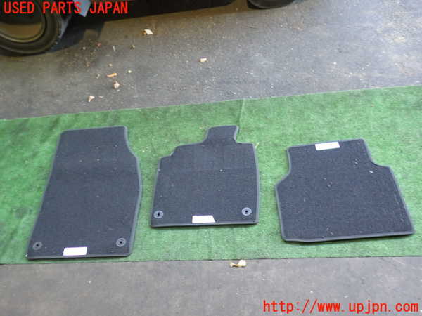 2UPJ-9235187800]アウディ・Q4 スポーツバック e-tron(FZEBJ)フロアマット 中古_2