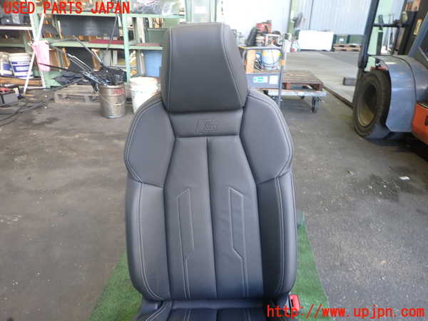 2UPJ-9235187035]アウディ・Q4 スポーツバック e-tron(FZEBJ)運転席シート 中古_2