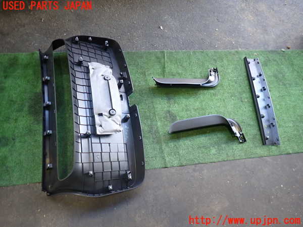 2UPJ-9235181578]アウディ・Q4 スポーツバック e-tron(FZEBJ)バックドア内張り 中古_2