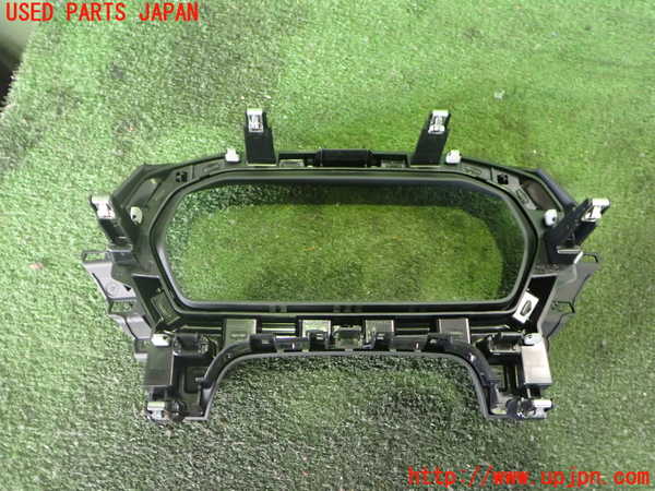 2UPJ-9235187510]アウディ・Q4 スポーツバック e-tron(FZEBJ)メーターフード 中古_2