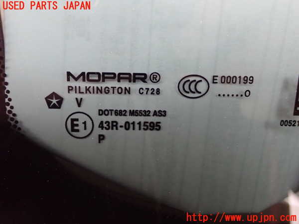 2UPJ-9235191380]ジープ・レネゲード(BV13PM)右クォーターガラス (43R-011595) 中古_3