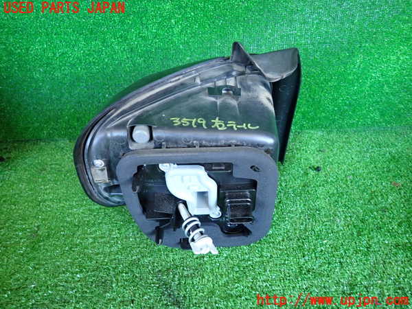 2UPJ-9235191530]ジープ・レネゲード(BV13PM)右テールランプ 中古_3