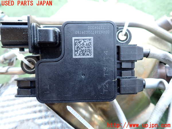 2UPJ-9235192661]ジープ・レネゲード(BV13PM)触媒1 中古_5