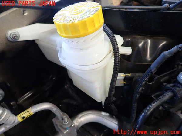 2UPJ-9235194050]ジープ・レネゲード(BV13PM)ブレーキマスターシリンダー 中古_2