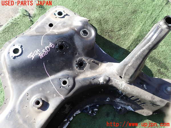 2UPJ-9235195285]ジープ・レネゲード(BV13PM)フロントメンバー 中古_3