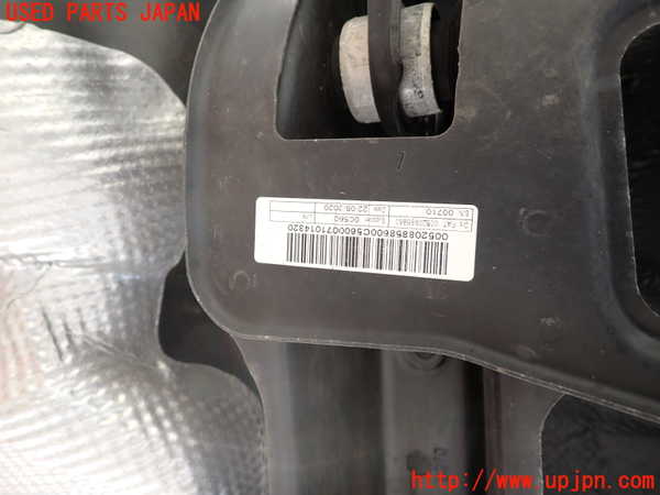 2UPJ-9235195295]ジープ・レネゲード(BV13PM)リアメンバー 中古_3