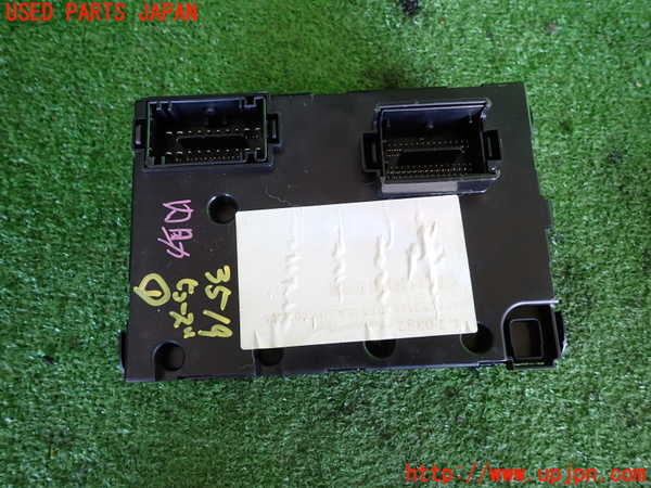 2UPJ-9235196741]ジープ・レネゲード(BV13PM)ヒューズボックス1 中古_2