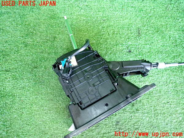 2UPJ-9235197555]ジープ・レネゲード(BV13PM)ATシフトレバー 中古_4