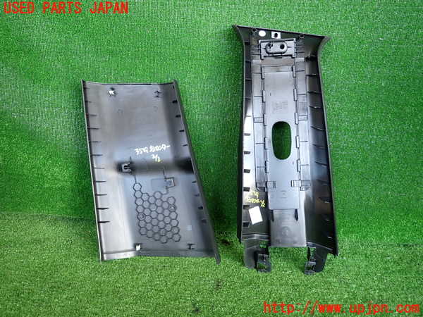 2UPJ-9235197665]ジープ・レネゲード(BV13PM)右センターピラートリム 中古_3