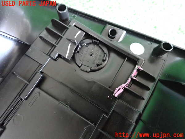 2UPJ-9235197670]ジープ・レネゲード(BV13PM)左センターピラートリム 中古_3