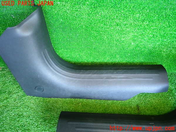 2UPJ-9235197740]ジープ・レネゲード(BV13PM)スカッフプレート 中古_3