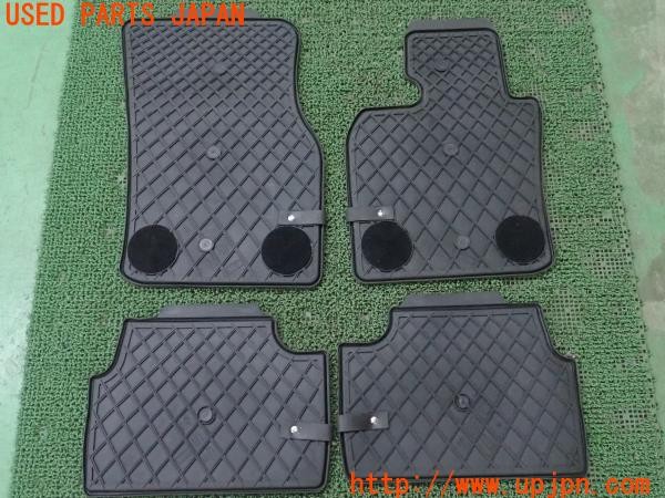 3UPJ=9235200629]BMW ミニ(MINI)クーパー エッセンシャルトリム(XU15MW F55)オールウェザー マット 中古_4