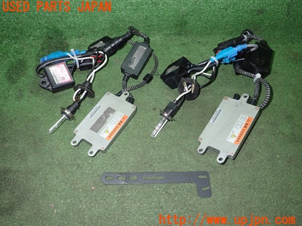 3UPJ=9235210505]ルノー メガーヌR.S.(ルノー・スポール)(DZF4R)HID屋 TYPE-SSS HIDキット ヘッドライト 中古_2