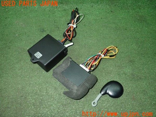 3UPJ=9235210522]ルノー メガーヌR.S.(ルノー・スポール)(DZF4R)cobra コブラ 4M1045J1A キーレスユニット キーレスエントリー 中古_2