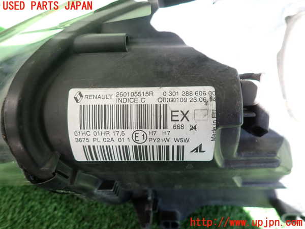 2UPJ-9235211130]ルノー・メガーヌ R.S.(ルノー・スポール)(DZF4R)右ヘッドライト ハロゲン 中古_5