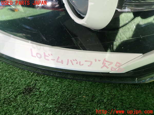 2UPJ-9235211132]ルノー・メガーヌ R.S.(ルノー・スポール)(DZF4R)左ヘッドライト ハロゲン 中古_2