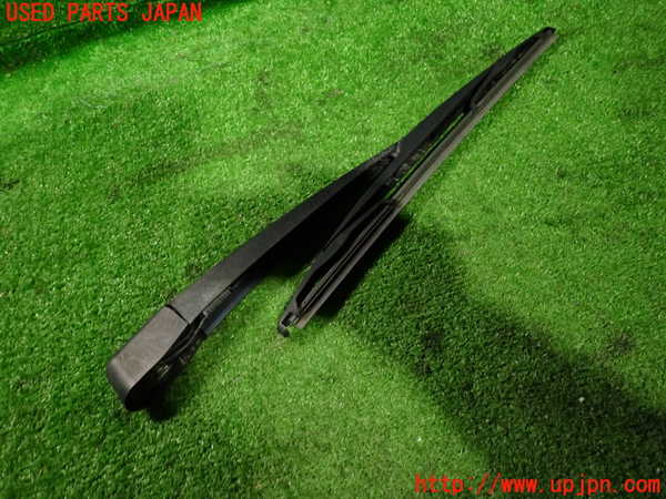 2UPJ-9235211661]ルノー・メガーヌ R.S.(ルノー・スポール)(DZF4R)リアワイパーアーム1 中古_2