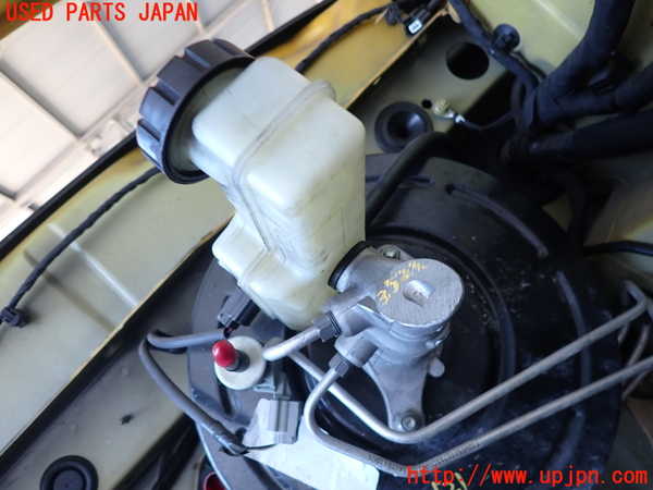 2UPJ-9235214050]ルノー・メガーヌ R.S.(ルノー・スポール)(DZF4R)ブレーキマスターシリンダー 中古_2