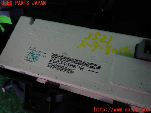 2UPJ-9235216239]ルノー・メガーヌ R.S.(ルノー・スポール)(DZF4R)メーター・その他 中古_3