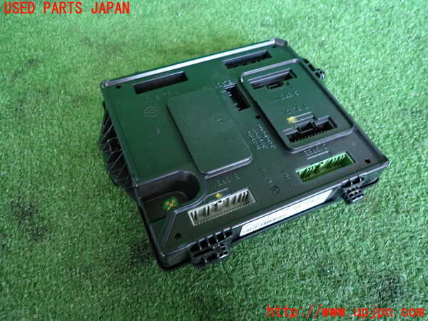 2UPJ-9235216146]ルノー・メガーヌ R.S.(ルノー・スポール)(DZF4R)コンピューター1 中古_2